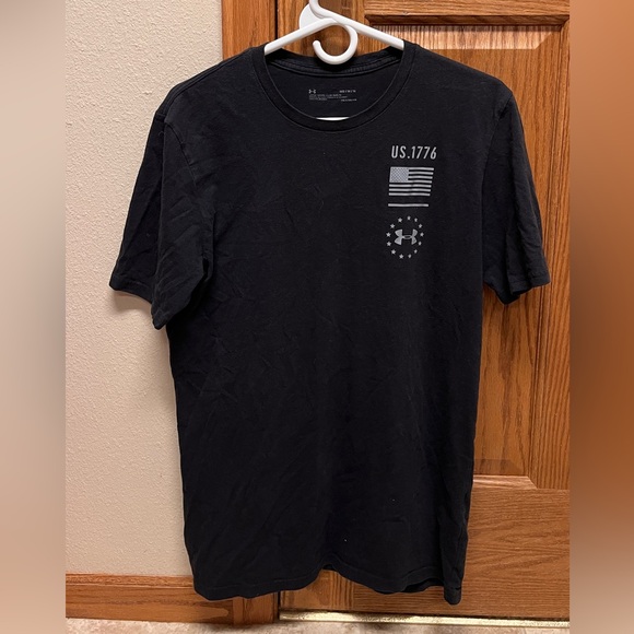 Under Armour EST. Shirt - Picture 2 of 3